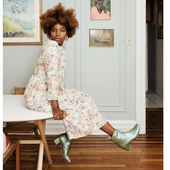 Sonnet James Dresses & Skirts - Sonnet James Long Sleeve Abstract Floral Midi Dress